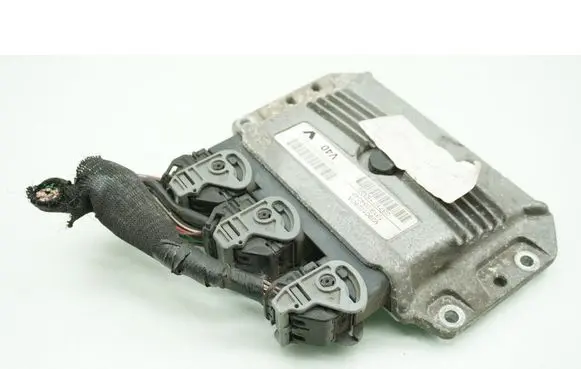 Renault Scenic III - Grand scenic III Engine control unit/module ECU 237100131R