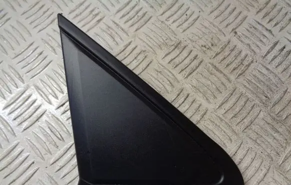 Mazda 2 Fender trim (molding) DB5J69155