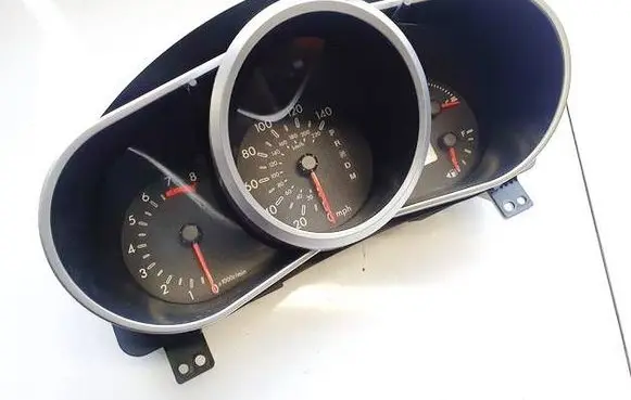 Speedometer (instrument cluster)