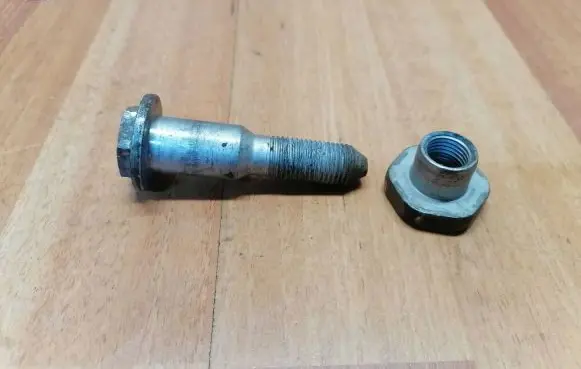 Renault Espace - Grand espace IV Front suspension camber bolt 7703002877 7705098191 93858973