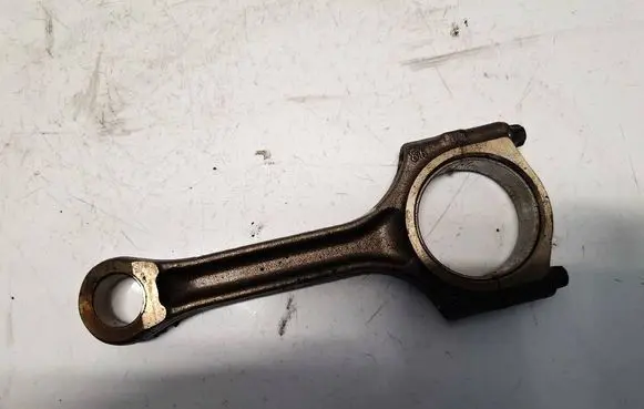 Chevrolet Cruze Connecting rod/conrod 