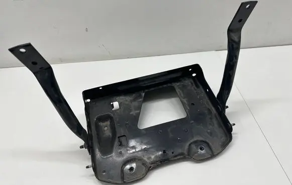 Battery tray