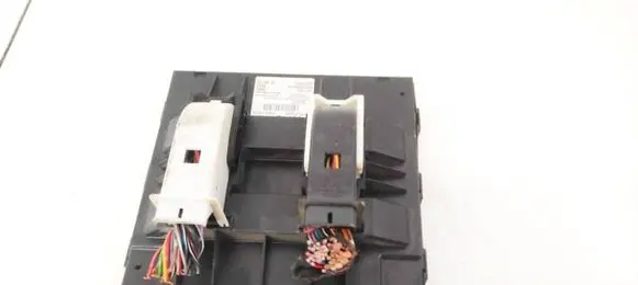 Volkswagen Jetta V Comfort/convenience module 5C0937087C HH66S0226