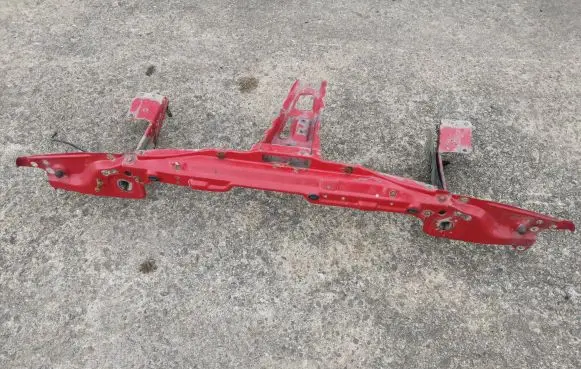 Audi 80 90 B3 Top upper radiator support slam panel 39540