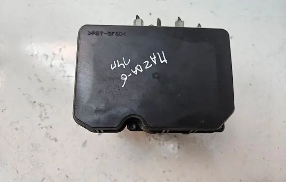 Mazda 6 ABS Pump GHP9437A0