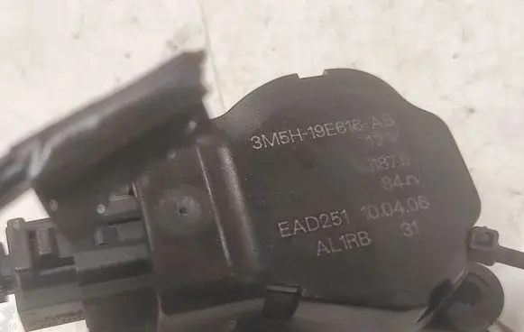 Ford Focus Air flap motor/actuator 3M5H19E616AB