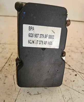 Skoda Fabia Mk1 (6Y) ABS Pump 6Q0907379AF 10090737AA 0265800511