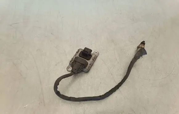 Mercedes-Benz E W213 Lambda probe sensor A0009058011