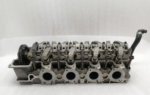 Mercedes-Benz E W211 Other cylinder head part A1130105720