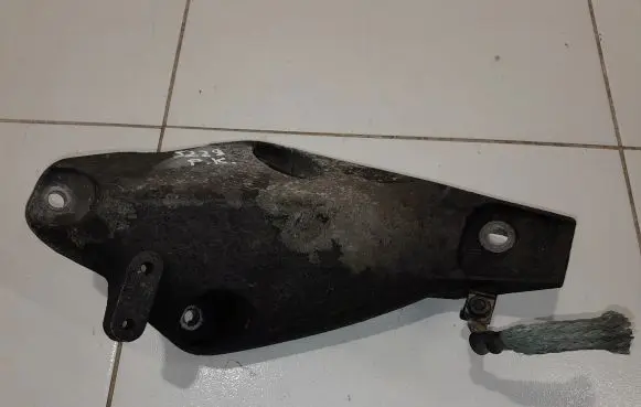 BMW X6 E71 Engine mounting bracket NOCODE