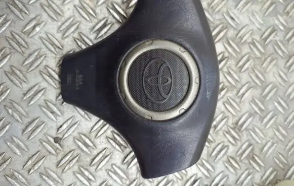 Toyota RAV 4 (XA20) Steering wheel airbag 8419802 3002