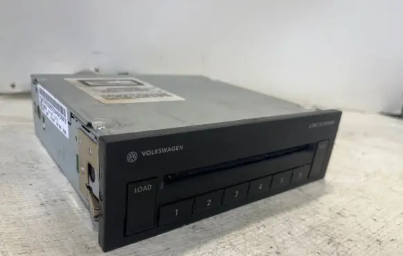 CD/DVD changer