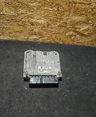 Skoda Yeti (5L) Engine control unit/module 5L0907115 0261S04773