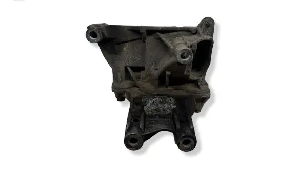 Volkswagen Transporter - Caravelle T5 Engine mounting bracket 070199343A
