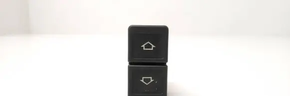 Citroen Xsara Picasso Electric window control switch 03682