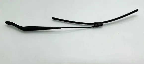 Peugeot Traveller Windshield/front glass wiper blade 9808465480