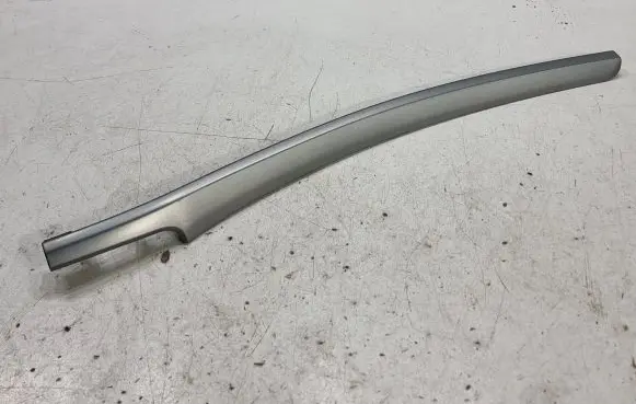 Skoda Superb B6 (3T) Dashboard glove box trim 3T18584181M0