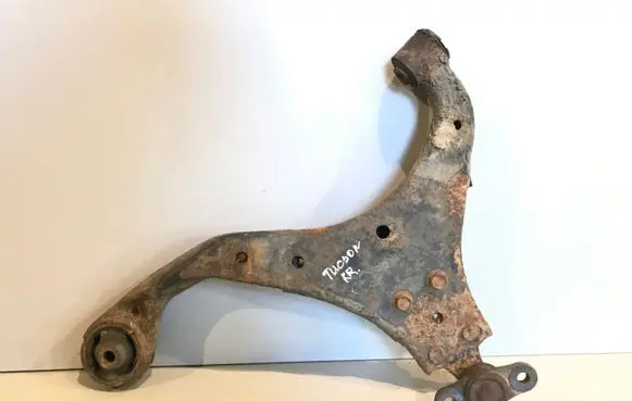 Hyundai Tucson JM Front lower control arm/wishbone