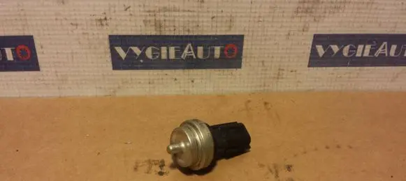 Coolant temperature sensor