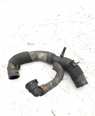 Land Rover Discovery 4 - LR4 Engine coolant pipe/hose AH228B273AA YQFITNW32 922903AV0N