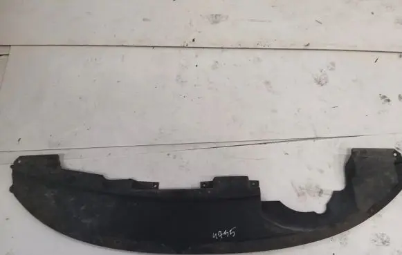 Engine splash shield/under tray