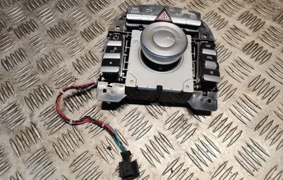 Mercedes-Benz S W221 Head unit multimedia control 2218707458 A2218707458