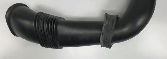 Porsche Cayenne (9PA) Air intake duct part 7L5129752