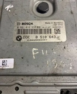 BMW 5 F10 F11 Engine control unit/module 8510643