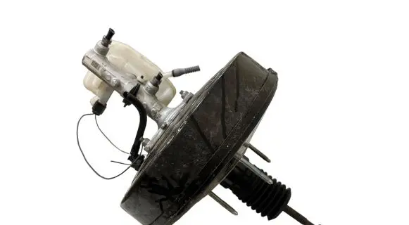 Opel Vivaro Brake booster 472100676R 32074433 93459280