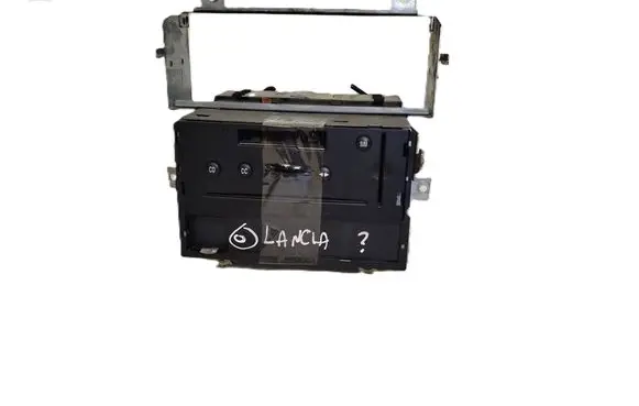 Lancia Thesis CD/DVD changer 5WK78137 60680709 3L281700