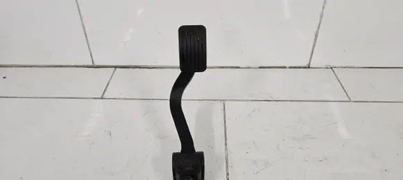 Peugeot 5008 Accelerator throttle pedal 9671416880 0280755167