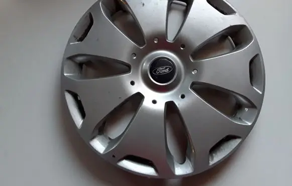 Ford Mondeo MK IV R15 wheel hub/cap/trim 7S711130BD