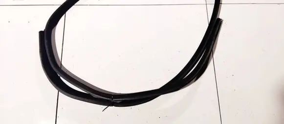 Rubber seal rear door