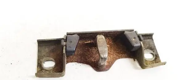 Volvo V70 Rear door lock loop/hook striker 