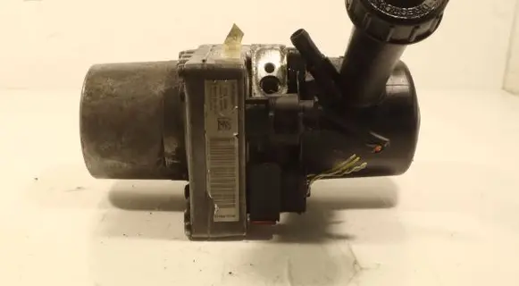 Peugeot 407 Power steering pump 9655792180