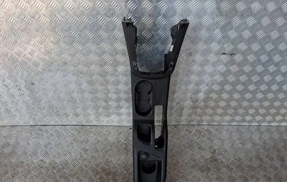 Ford B-MAX Center console AV1T15A056