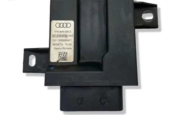 Audi Q7 4L Fuel injection pump control unit/module 4H0906093D 130626304071