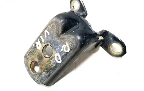 Nissan Murano Z50 Front door upper hinge