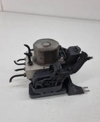 Mercedes-Benz A W176 ABS Pump A0094316412
