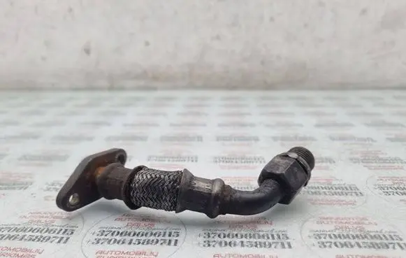 Volkswagen Touran I Turbo turbocharger oiling pipe/hose 038145736C