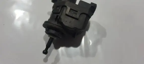 Renault Scenic I Headlight level adjustment motor 7700420737
