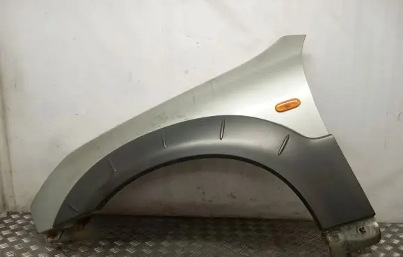 SsangYong Rexton Fender