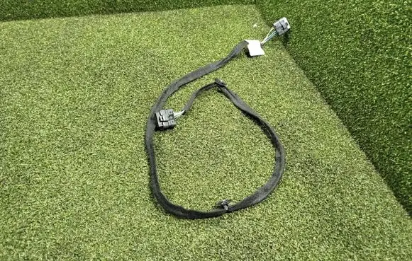 Nissan NV300 Sliding door wiring loom 241268768R 93455620