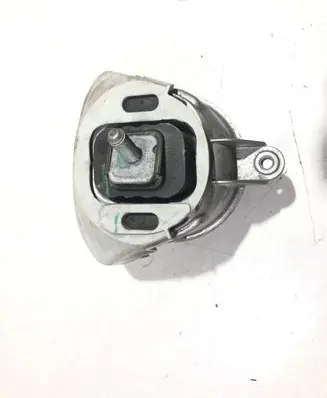 BMW 2 F22 F23 Engine mount bracket 2284818