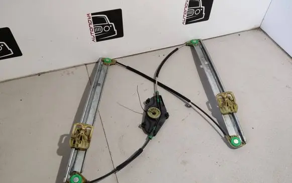 Audi Q5 SQ5 8R Front window lifting mechanism without motor 962912 8R0837461B 8R0837461