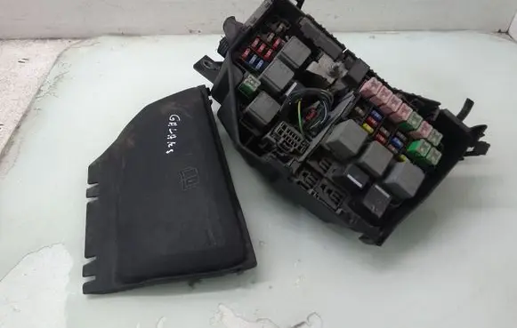 Ford Galaxy Fuse box set 6G9T14A067