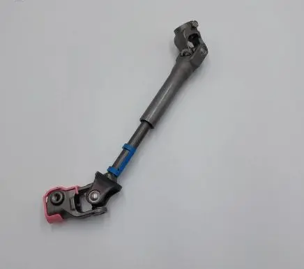 Nissan Leaf II (ZE1) Steering column universal joint