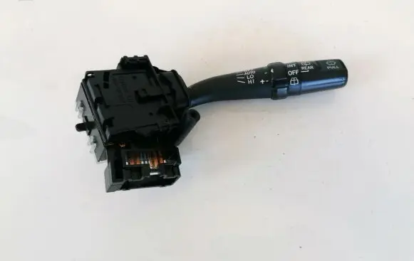 Toyota Avensis T250 Wiper control stalk 05170173821 173654