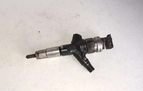 Subaru Outback Fuel injector 16613AA030