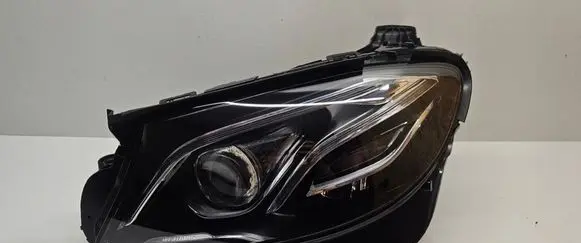 Mercedes-Benz E W213 Headlight/headlamp A2139067506 MB235.N.puszka